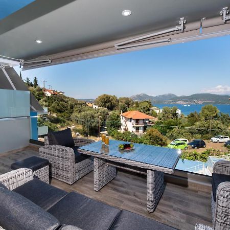 Blue House Luxury Apartment Nikiana Exterior foto