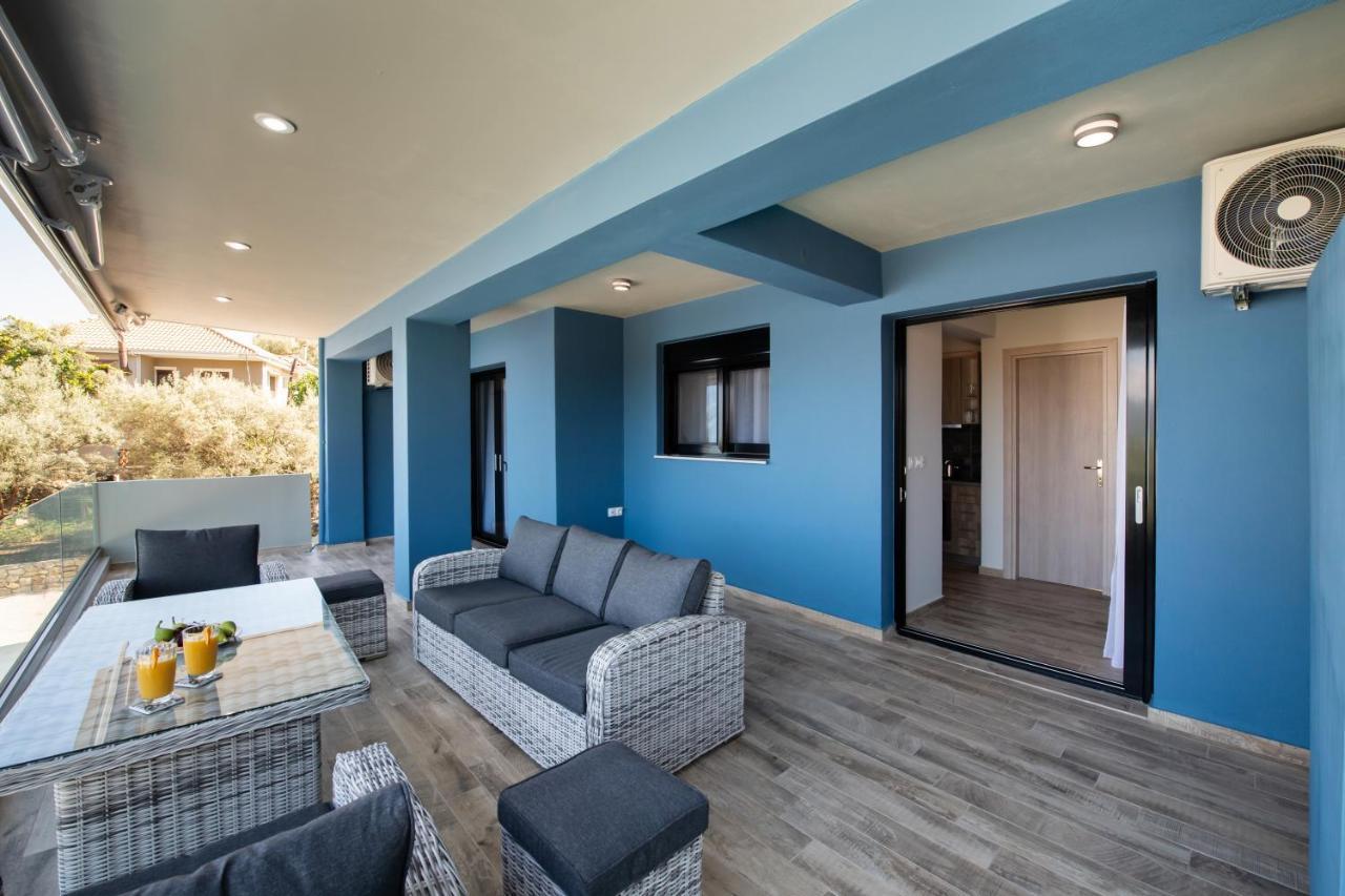 Blue House Luxury Apartment Nikiana Exterior foto
